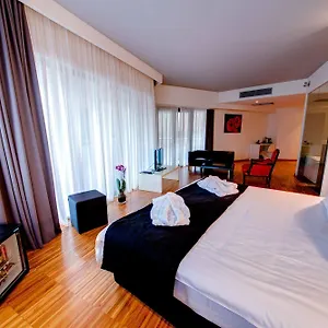Sarroglia 4* Bukarest